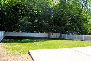 495 Mt Prospect Ave, Clifton, NJ 07012 - Photo 21