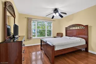 33 Nostrand Rd, Hillsborough Township, NJ 08844 - Photo 27