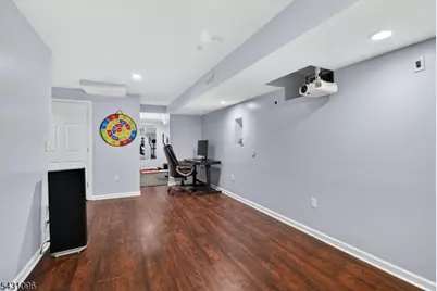 33 Nostrand Rd, Hillsborough Township, NJ 08844 - Photo 29