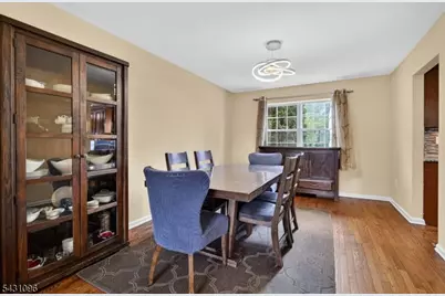 33 Nostrand Rd, Hillsborough Township, NJ 08844 - Photo 9