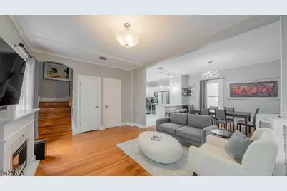 56 Woodside Rd, Maplewood Twp., NJ 07040 - Photo 5