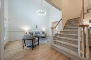 4 Jade Cir, Denville Twp., NJ 07834 - Photo 9