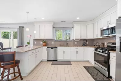 144 E 7th Ave, Roselle, NJ 07203 - Photo 11
