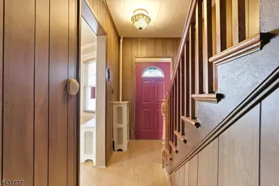 339 Lawrie St, Perth Amboy, NJ 08861 - Photo 5