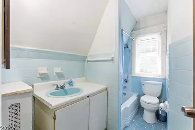 339 Lawrie St, Perth Amboy, NJ 08861 - Photo 13