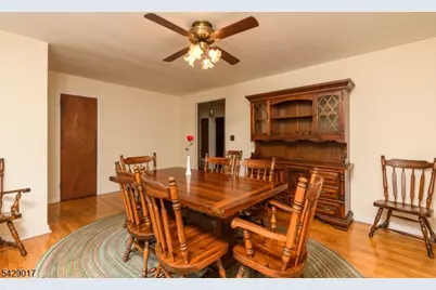 98 Bromley Pl, Nutley, NJ 07110 - Photo 15
