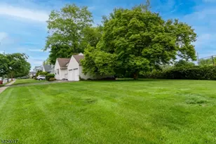 98 Bromley Pl, Nutley, NJ 07110 - Photo 3