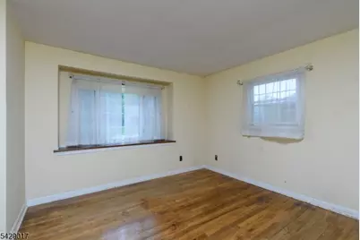98 Bromley Pl, Nutley, NJ 07110 - Photo 21