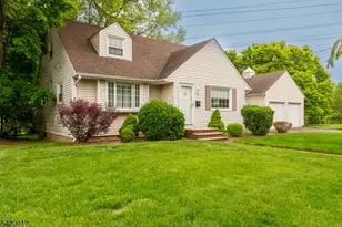 98 Bromley Pl, Nutley, NJ 07110 - Photo 9