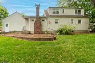 98 Bromley Pl, Nutley, NJ 07110 - Photo 7