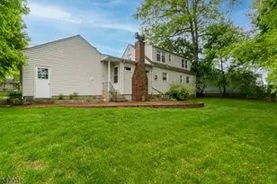 98 Bromley Pl, Nutley, NJ 07110 - Photo 5
