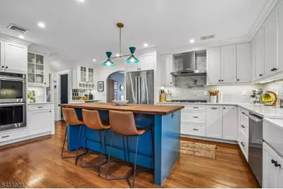 11 Kendal Ave, Maplewood, NJ 07040 - Photo 15