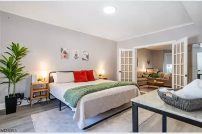 222 William St, East Orange, NJ 07017 - Photo 17