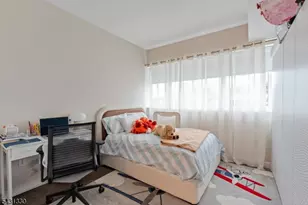 800 Ave Port Imp, Weehawken Twp., NJ 07086 - Photo 9