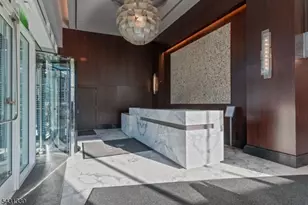 800 Ave Port Imp, Weehawken Twp., NJ 07086 - Photo 23