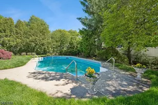 96 Harrison Ave, Roseland, NJ 07068 - Photo 37