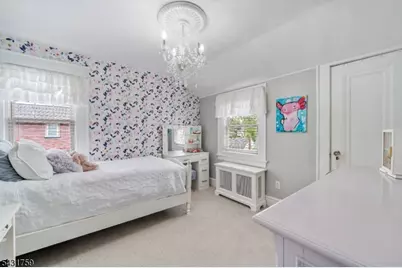 15 Valley Rd, Nutley, NJ 07110 - Photo 27
