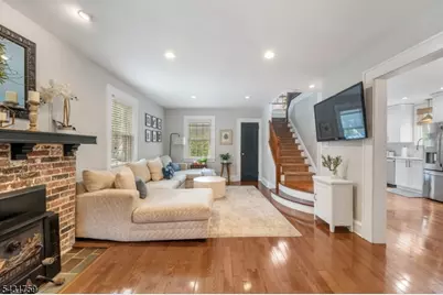15 Valley Rd, Nutley, NJ 07110 - Photo 11