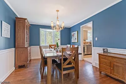 16 Brook Dr North, Morris Plains, NJ 07950 - Photo 7