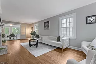 19 Wisteria Terrace, Morristown, NJ 07960 - Photo 3