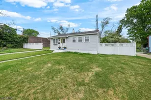 1407 Baetzel Ave, Gloucester City, NJ 08030 - Photo 15