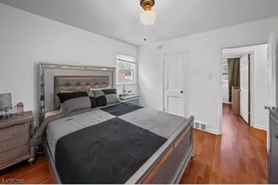 1407 Baetzel Ave, Gloucester City, NJ 08030 - Photo 9
