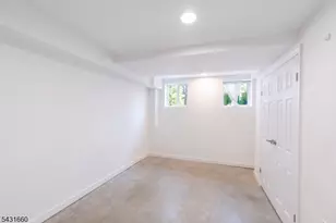 140A Clendenny Ave, Jersey City, NJ 07304 - Photo 23