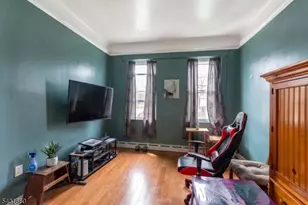 140A Clendenny Ave, Jersey City, NJ 07304 - Photo 19