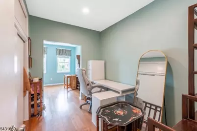 140A Clendenny Ave, Jersey City, NJ 07304 - Photo 7
