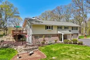 500 A Maxim Dr, Hopatcong, NJ 07821 - Photo 43