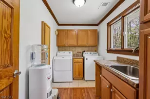 500 A Maxim Dr, Hopatcong, NJ 07821 - Photo 17
