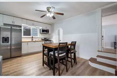 208 Greylock Pkwy, Belleville, NJ 07109 - Photo 9