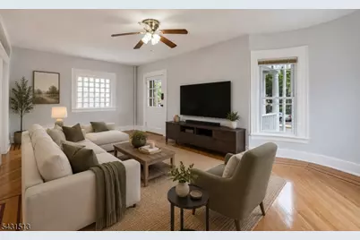 208 Greylock Pkwy, Belleville, NJ 07109 - Photo 3