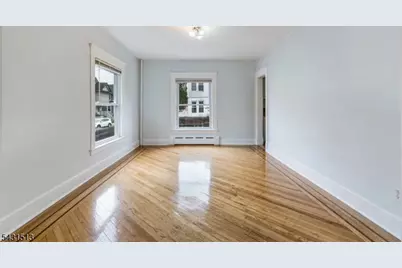 208 Greylock Pkwy, Belleville, NJ 07109 - Photo 7