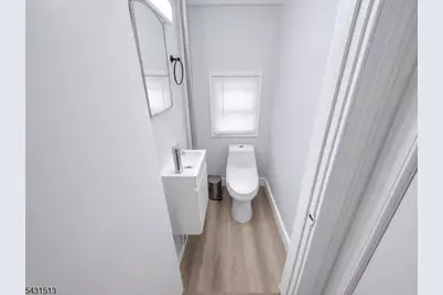 208 Greylock Pkwy, Belleville, NJ 07109 - Photo 11