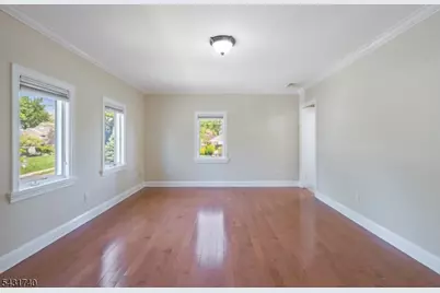 15 Alyson Pl, Bloomfield, NJ 07003 - Photo 25