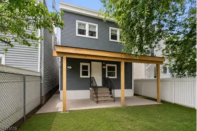293 Clifton Ave, Newark, NJ 07104 - Photo 21