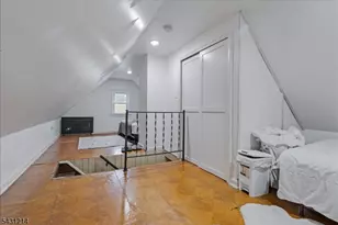 25 Woodland Ave, Nutley, NJ 07110 - Photo 23