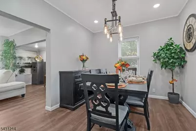 25 Woodland Ave, Nutley, NJ 07110 - Photo 11
