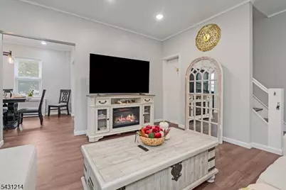 25 Woodland Ave, Nutley, NJ 07110 - Photo 7