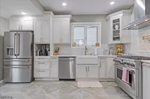 25 Woodland Ave, Nutley, NJ 07110 - Photo 5