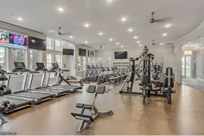 2 Vanderbilt Blvd #106, Florham Park, NJ 07932 - Photo 29