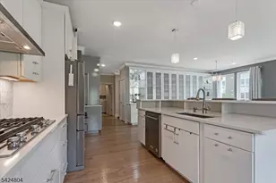 2 Vanderbilt Blvd, Florham Park, NJ 07932 - Photo 9
