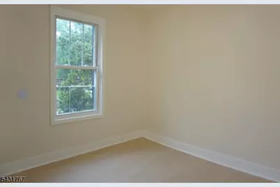 116 N 19th St, East Orange, NJ 07017 - Photo 13