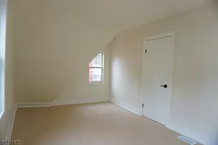 116 N 19th St, East Orange, NJ 07017 - Photo 9