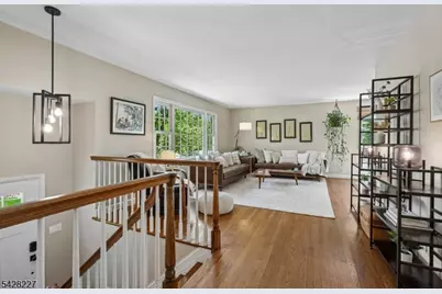 57 Ambar Pl, Bernardsville, NJ 07924 - Photo 3