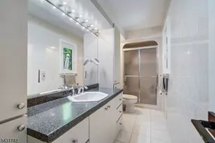 40 Schirra Dr, Wanaque, NJ 07465 - Photo 19