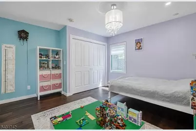 40 Schirra Dr, Wanaque, NJ 07465 - Photo 15