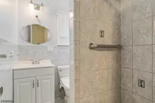 60 White Oak Rd, Parsippany, NJ 07054 - Photo 11