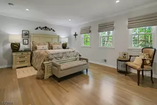 8 Pembroke Dr, Mendham, NJ 07945 - Photo 15